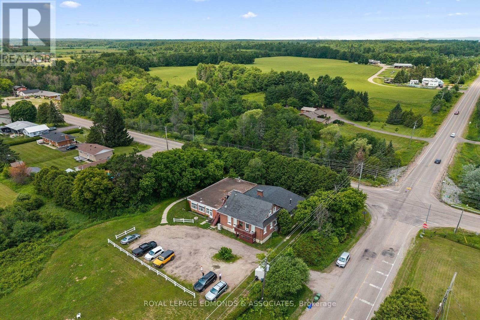 Property Photo: 3399 B Line Road ON K8A 6W7