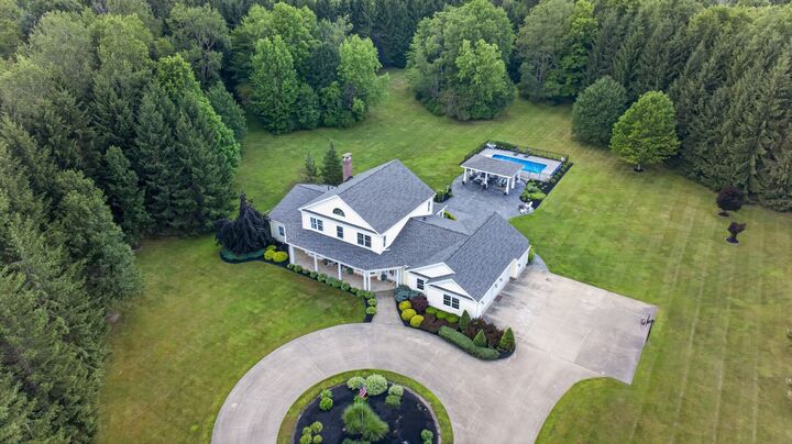 Property Photo: 565 Worth Street PA 16407
