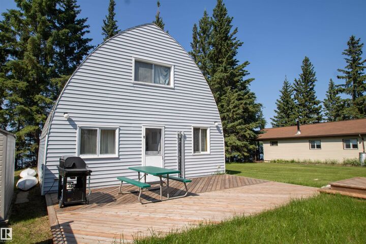 Property Photo: 528 56302 Rng Rd 42 AB T0A 2J0
