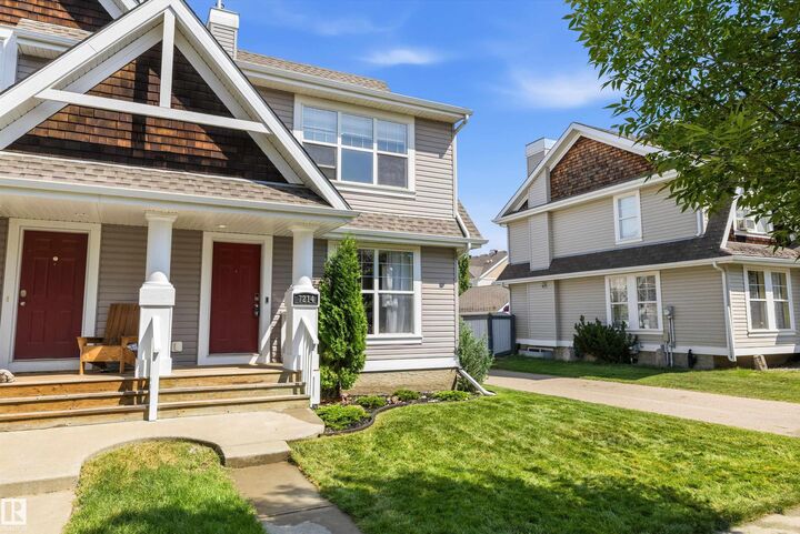 Property Photo:  7214 19A Avenue SW  AB T6X 0K2 