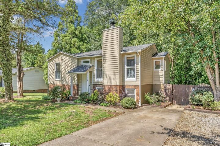 Property Photo:  504 Holland Road  SC 29681 