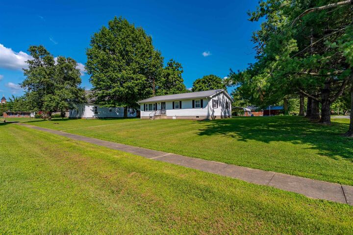 Property Photo: 721 5th Street KY 42461
