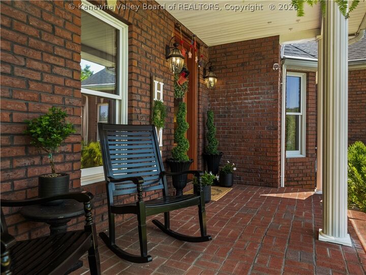 Property Photo:  26 Cherokee Trail  WV 25071 