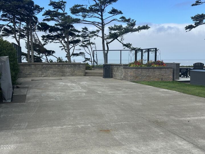 Property Photo: 6225 N Coast Highway Lot 185 . OR 97365
