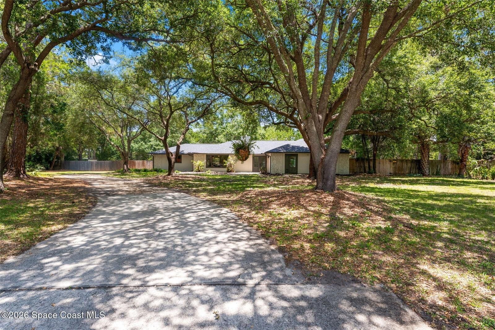 Property Photo:  1980 Juniper Circle  FL 32926 