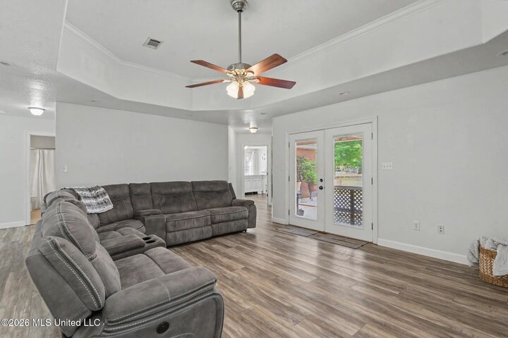 Property Photo:  5105 Remington Road  MS 39562 