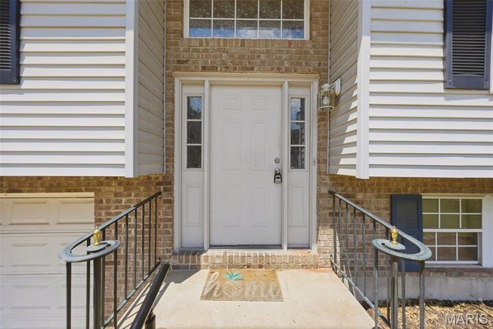 Property Photo:  1001 Parc Central Drive  MO 63028 