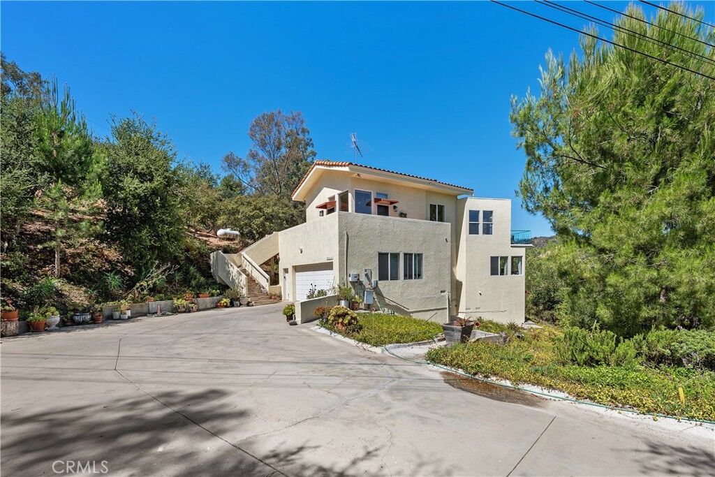 Property Photo:  20609 Callon Drive  CA 90290 