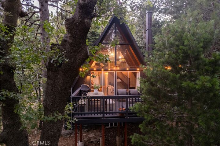 Property Photo:  1191 Scenic Way  CA 92378 