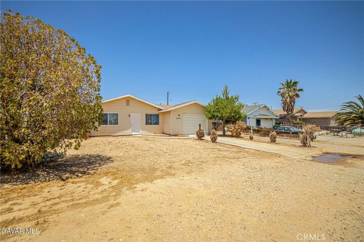 Property Photo: 8119 Walpole Avenue CA 93505