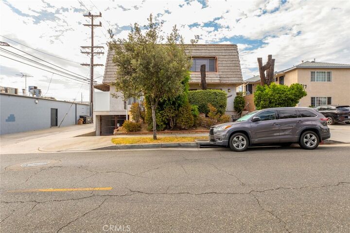 Property Photo:  1013 Allen  CA 91201 