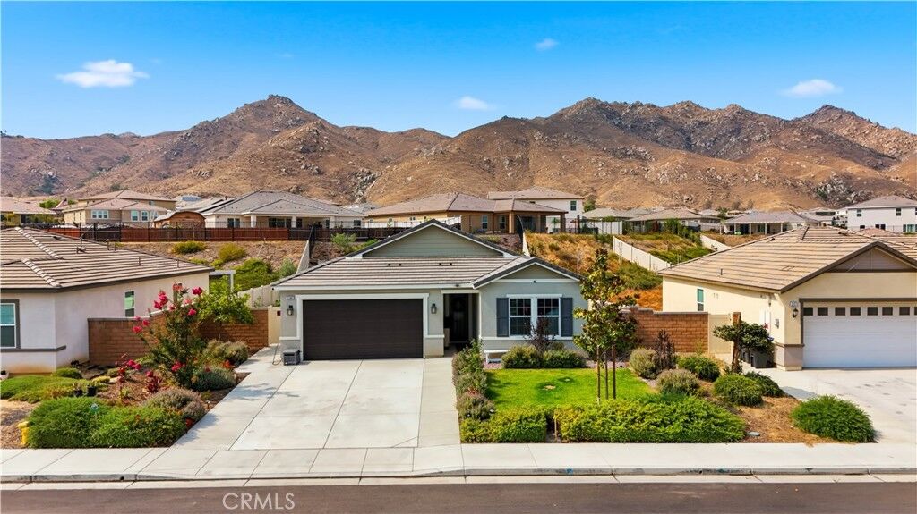 Property Photo:  21185 Telegraph  CA 92507 