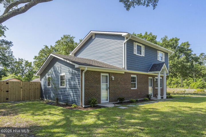 Property Photo:  125 W B And S Road  NC 28451 