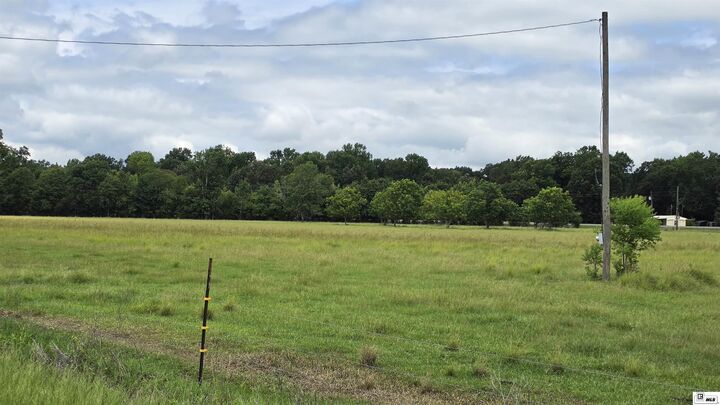 Property Photo: 00 Highway 4 LA 71295