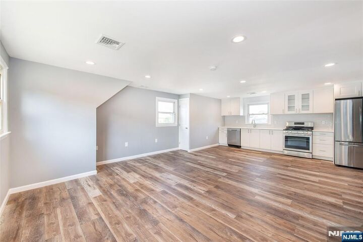 Property Photo:  108 Woodrow Avenue  NJ 07424 