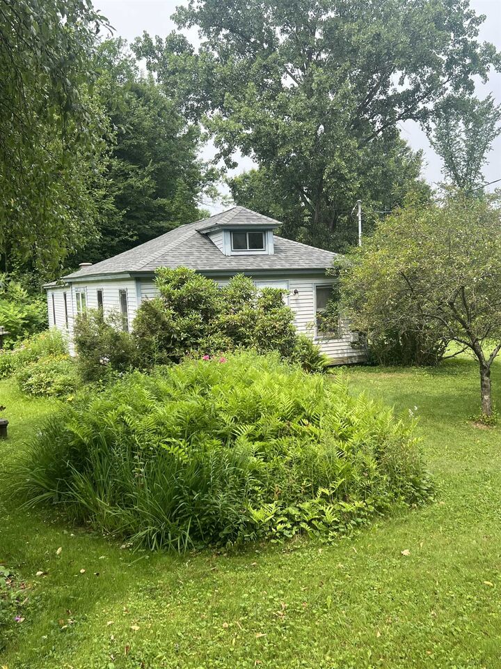 Property Photo:  166 Manley Road  VT 05468 