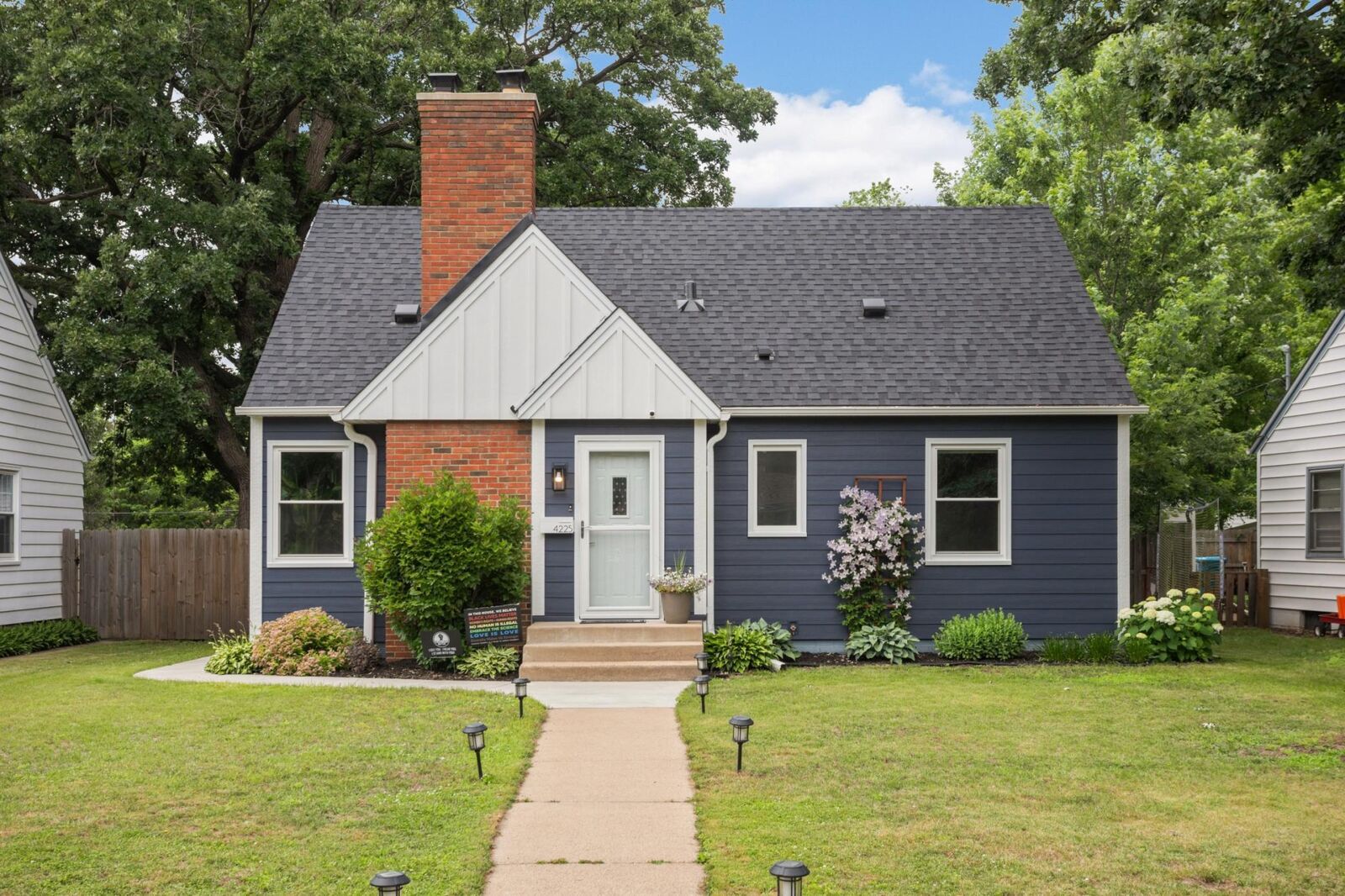 Property Photo: 4225 Ewing Avenue N MN 55422