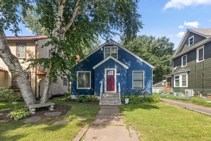 Property Photo: 867 Delaware Avenue MN 55107