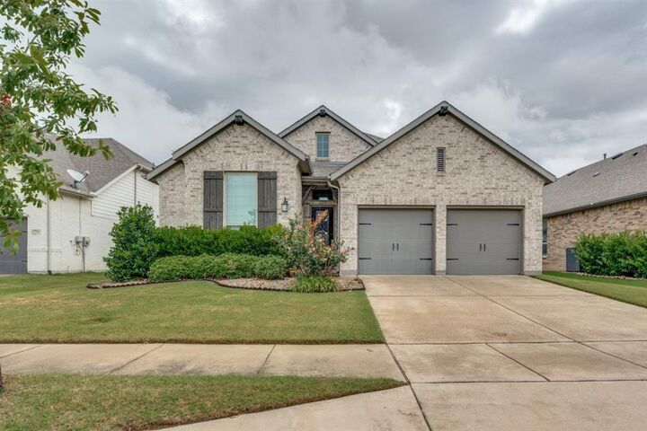 Property Photo:  7409 Winterbloom Way  TX 76123 