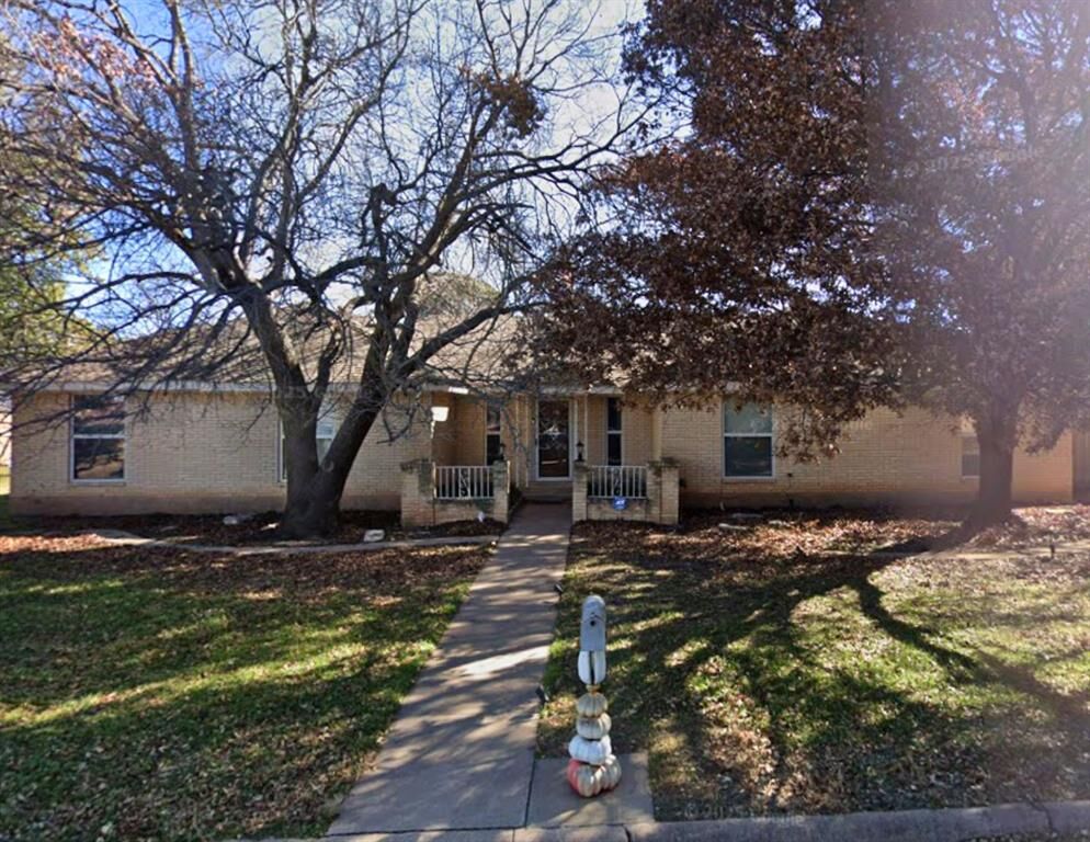 Property Photo: 317 Hill Haven Drive TX 79601