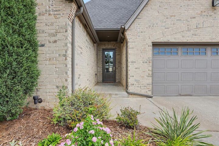 Property Photo:  7721 NW 136th Terrace  OK 73142 