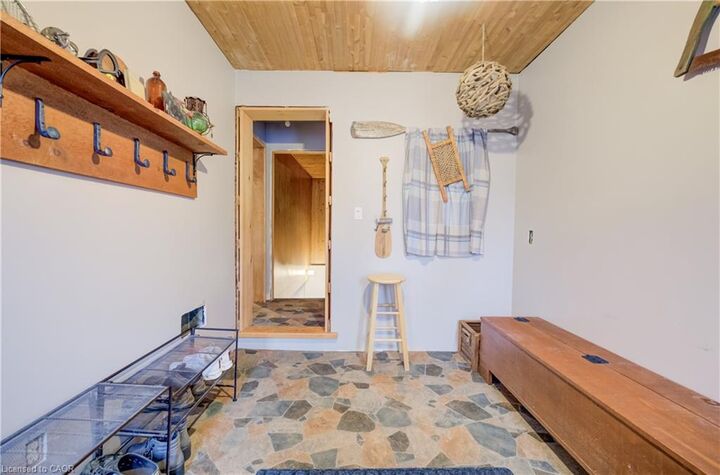 Property Photo: 1864 Coronation Boulevard ON N3H 3S2