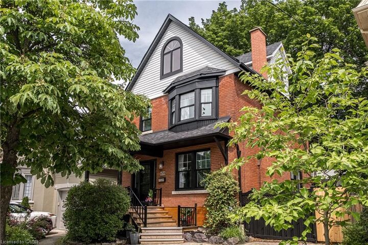 435 Dundurn Street S — photo 1
