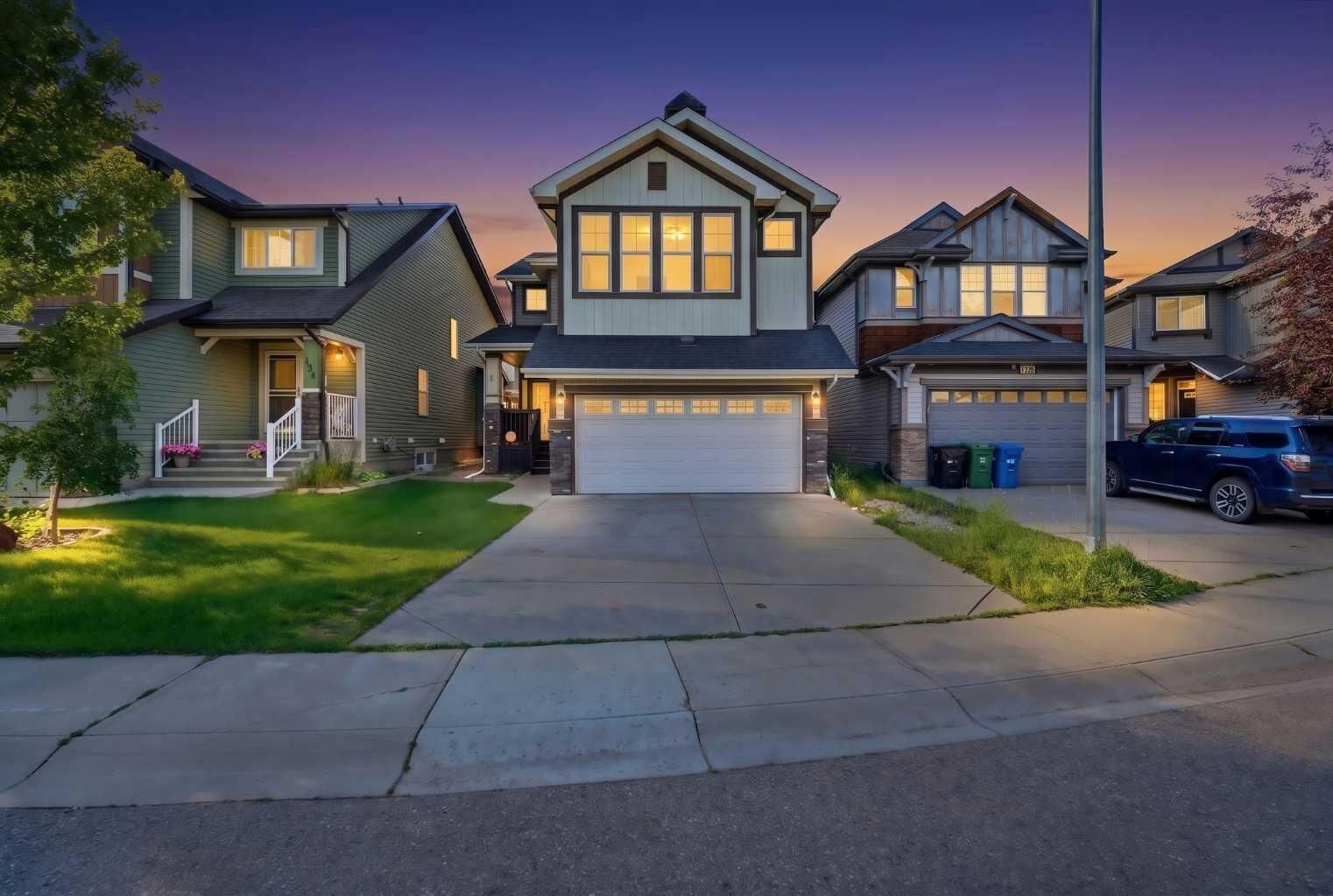 Property Photo: 130 Auburn Glen Circle SE AB T3M 0K9