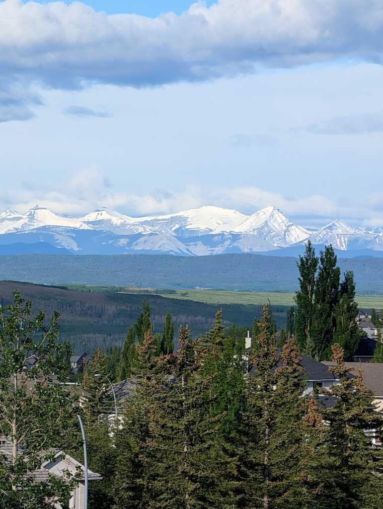 Property Photo: 271 Sienna Park View SW AB T3H 3L2