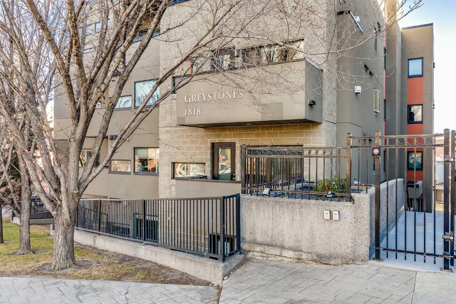 Property Photo: 1818 14 Street SW 206 AB T2T 3S9