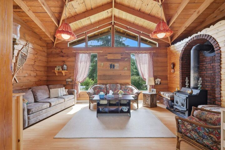 Property Photo: 41513 Highway 771 52 AB T0C 0J0