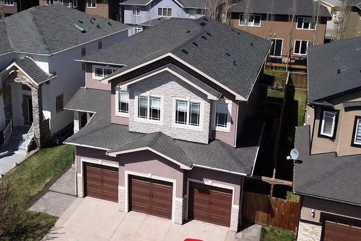 Property Photo:  120 Kinniburgh Circle  AB T1X 0P8 