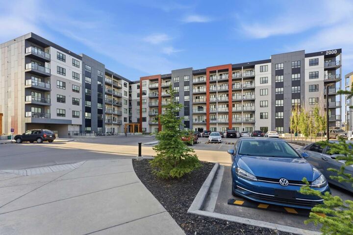 60 Skyview Ranch Road NE 2301 — photo 1