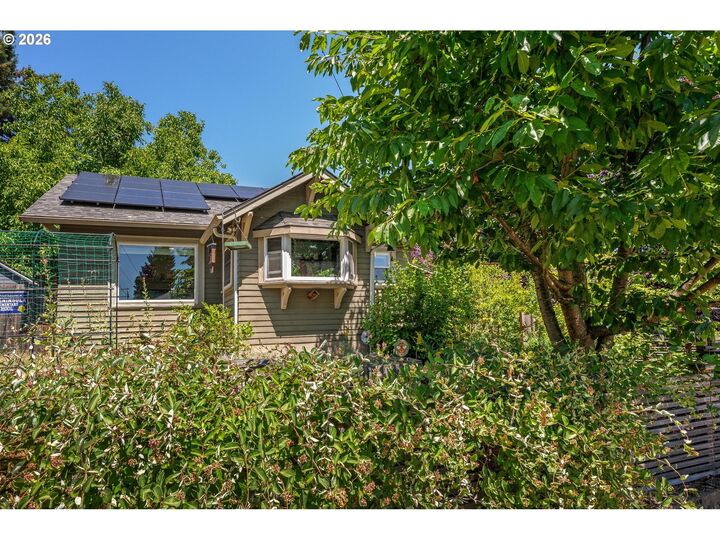 Property Photo: 1507 N Watts St OR 97217