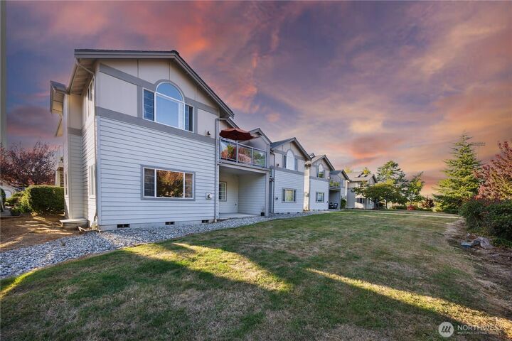 Property Photo:  523 W Kellogg Road  WA 98226 