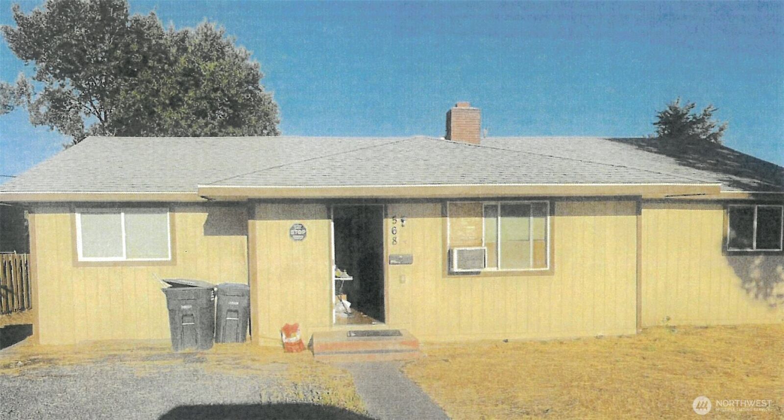 Property Photo: 568 S Grand Drive WA 98837