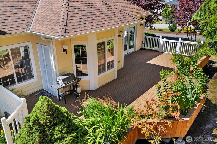 Property Photo: 2315 Westwood Drive WA 98221