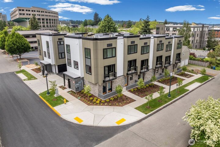 Property Photo: 1219 Cherry Street SE 110 WA 98501