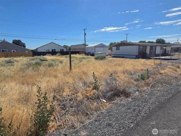 Property Photo: 0 Parcel No. 0808885000 WA 98851