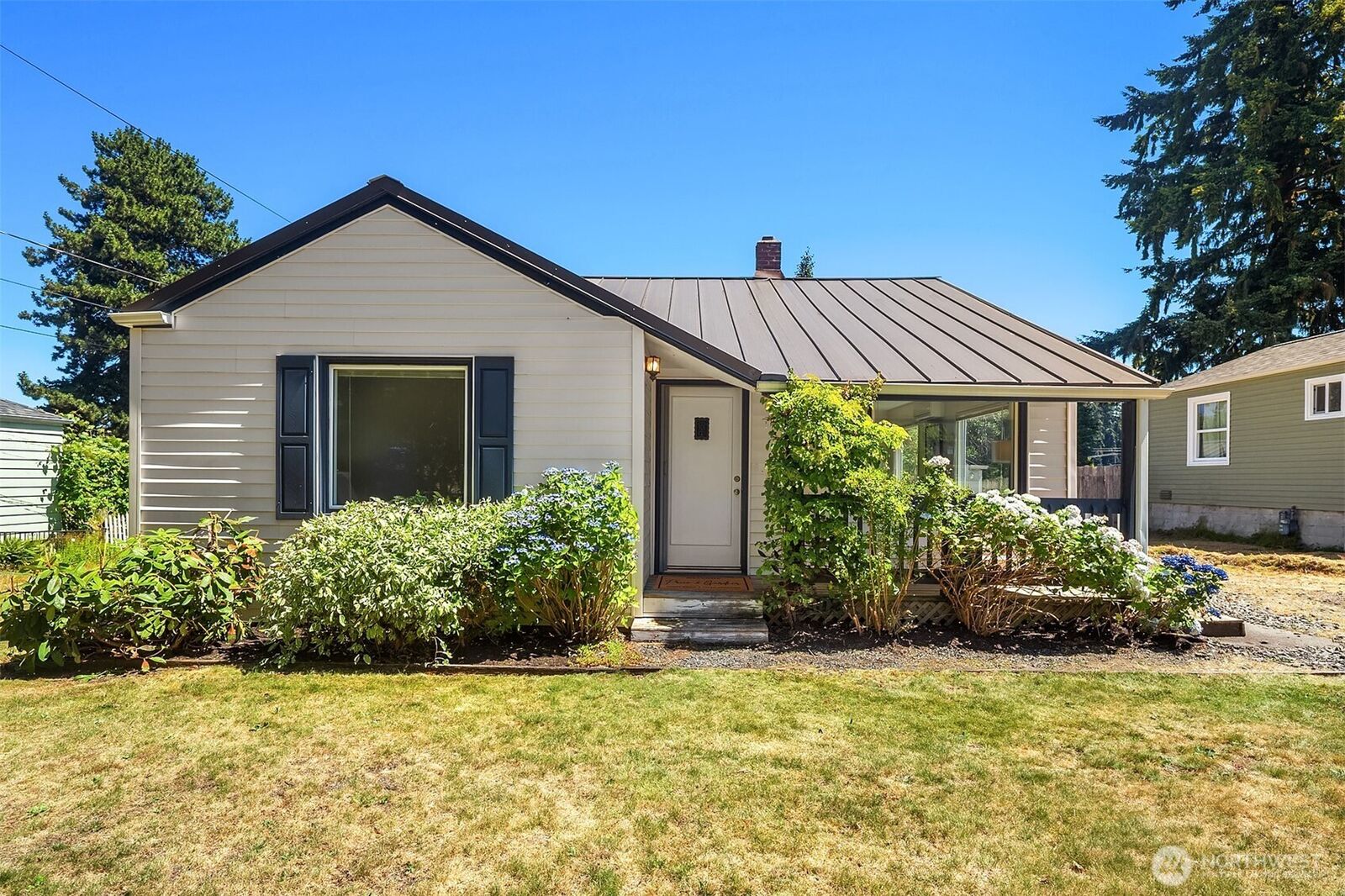 Property Photo: 5303 College Avenue WA 98203