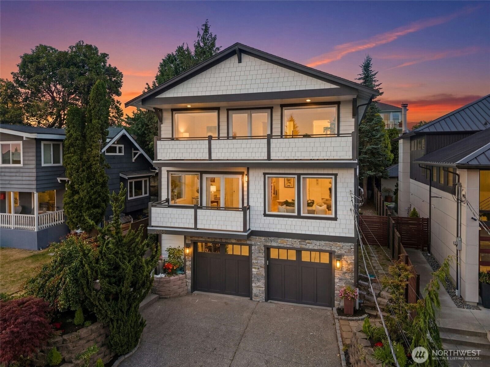 Property Photo:  4048  56th Avenue SW  WA 98116 