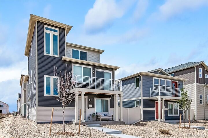 Property Photo:  46562 Gold Prairie Drive  CO 80102 