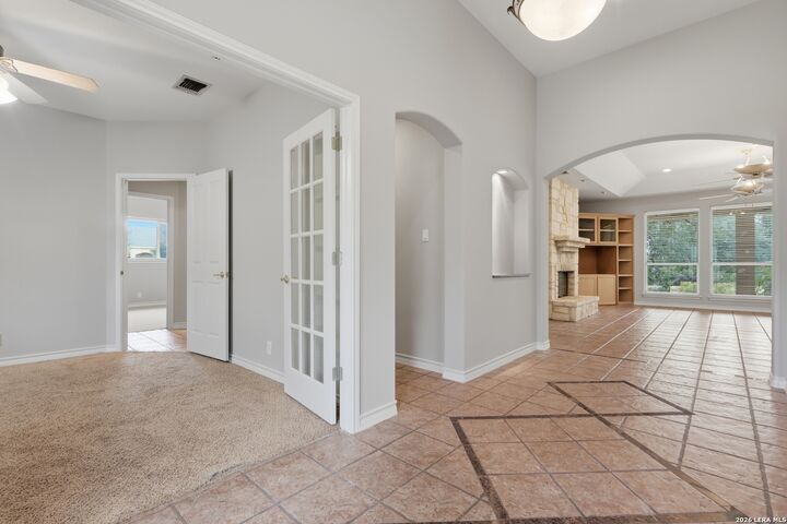 Property Photo:  226 Lost Creek Dr  TX 78163 