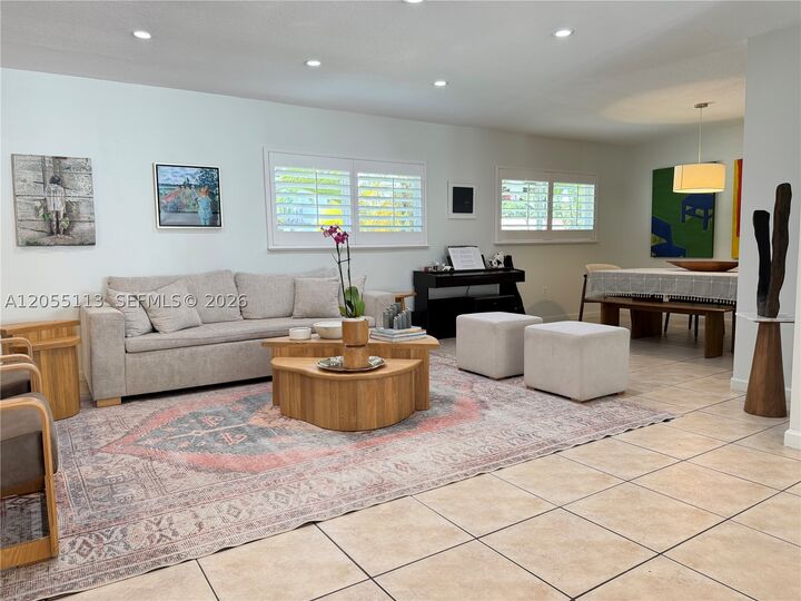 Property Photo: 5721 SW 59th Pl FL 33143