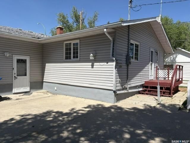 Property Photo: 203 Argyle Street SK S4R 4C5