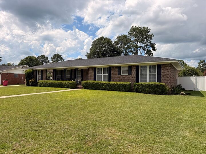 Property Photo:  813 Georgia Drive  GA 31794 