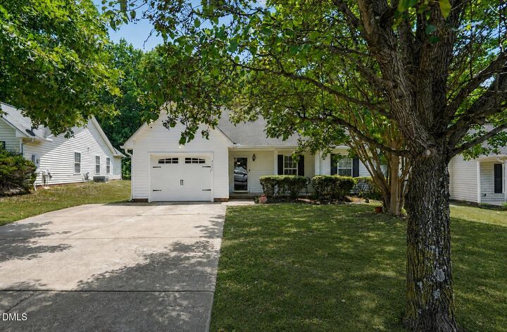 Property Photo: 4025 Grandover Drive NC 27610