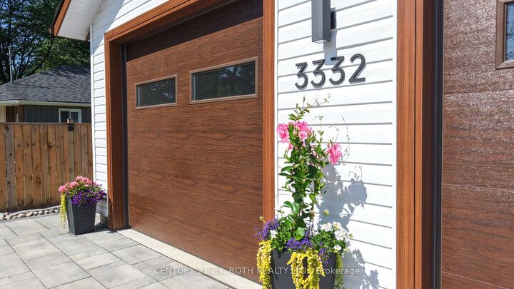 Property Photo:  3332 Quetton Street  ON L0K 2B0 