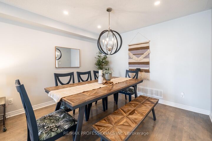 Property Photo: 1245 Newell Street ON L9T 6C2