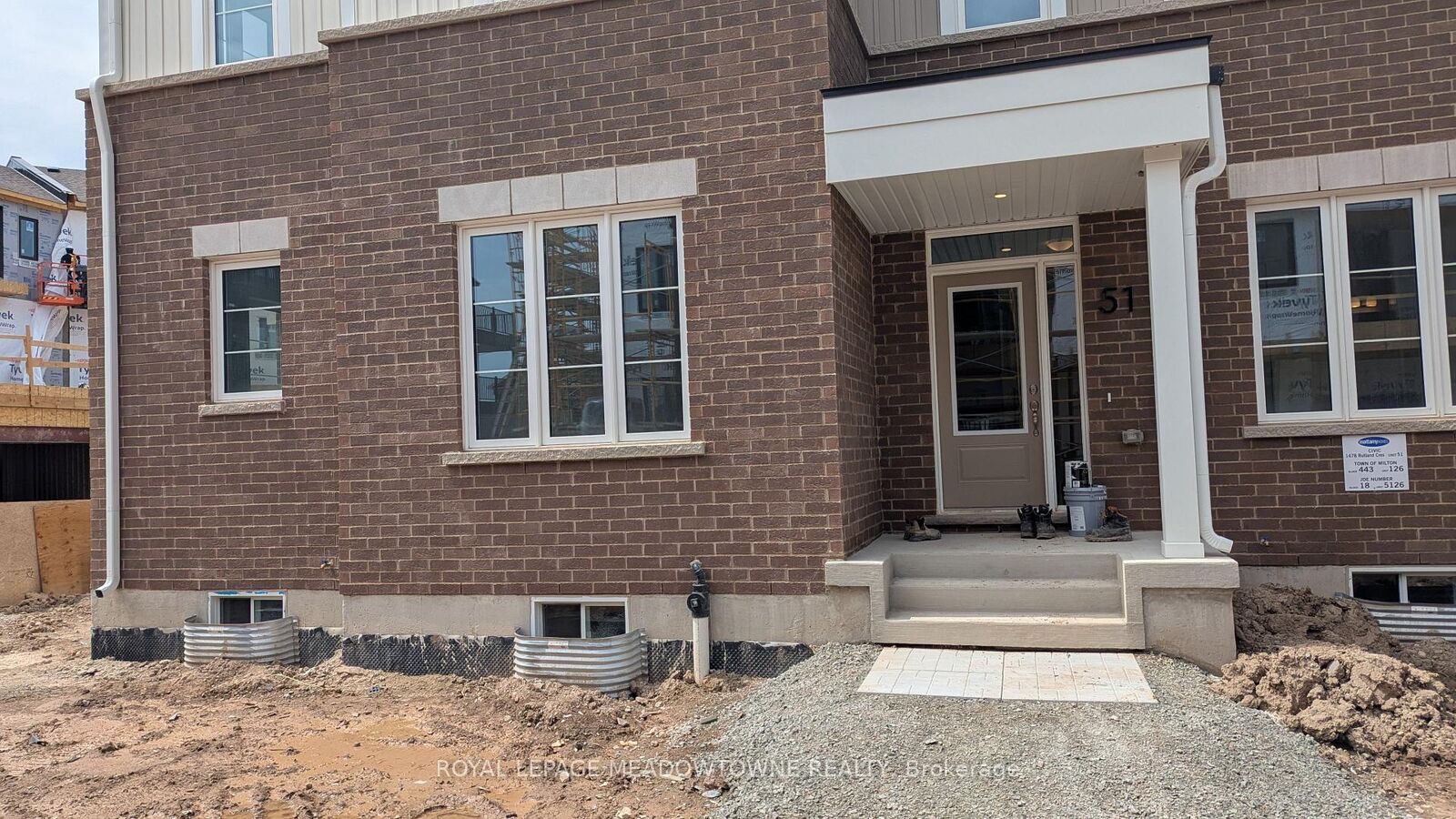 Property Photo: 1478 Rutland Crescent 51 ON L9E 2K6